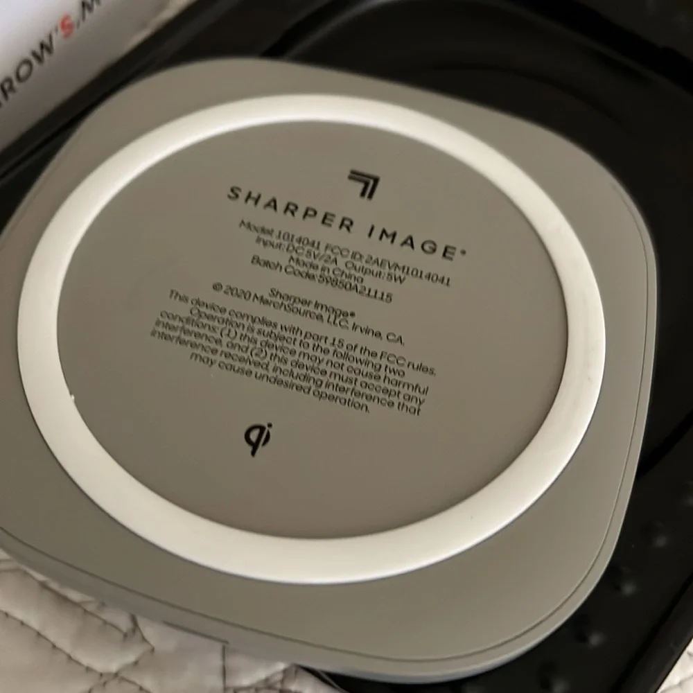 COPY - Sharper Image Wireless Charging Pad in gray NWOT